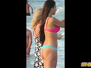 voyeur Beach molten Blue bikini thong amateur teenager video