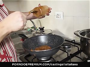 casting ALLA ITALIANA - Italian mature deep buttfuck plumb